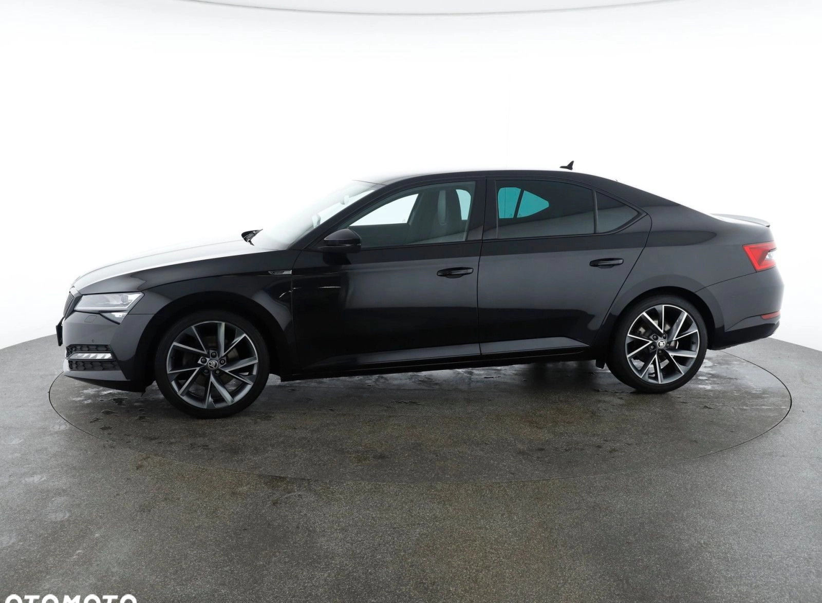 Skoda Superb cena 125900 przebieg: 87796, rok produkcji 2020 z Rybnik małe 781